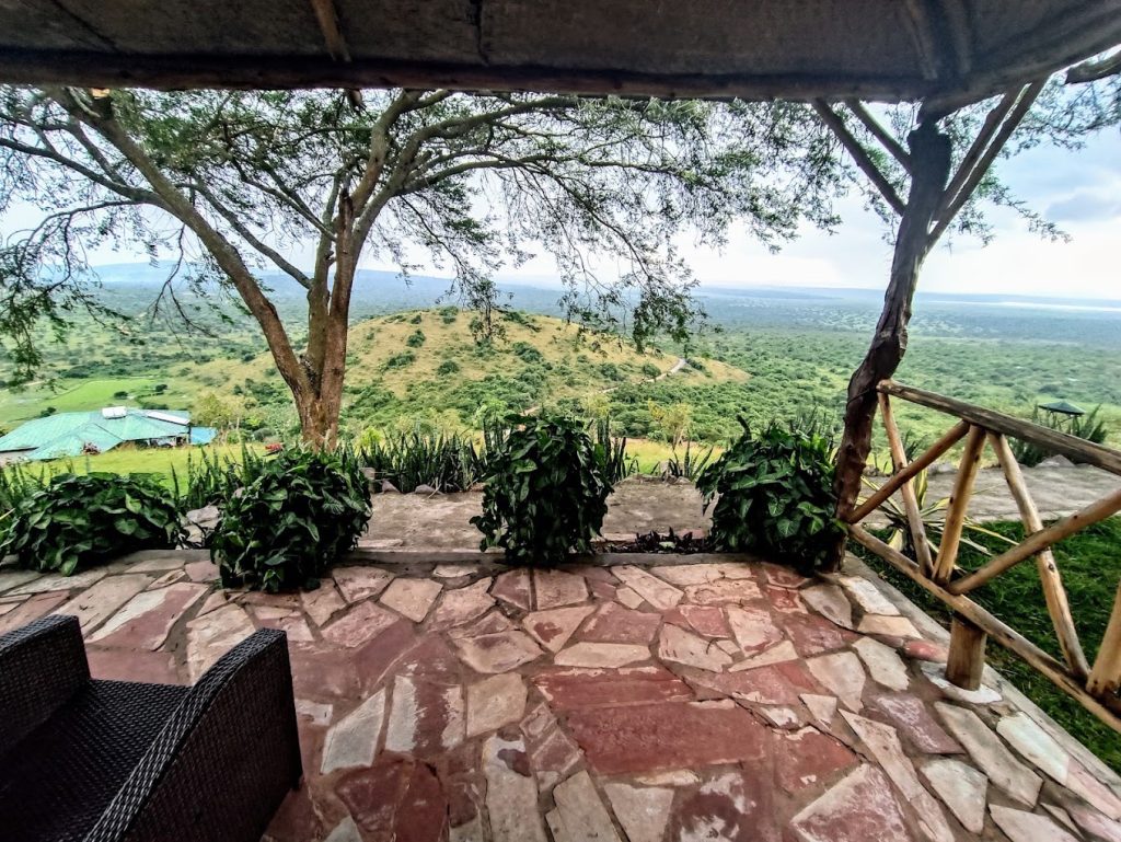 EAGLES NEST mburo