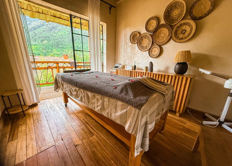 Mahogany springs Lodge