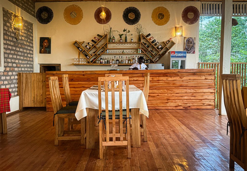 Chimpnest Safari Lodge