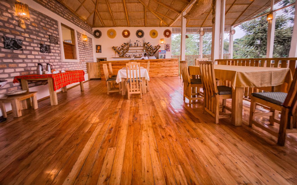 Chimpnest Safari Lodge