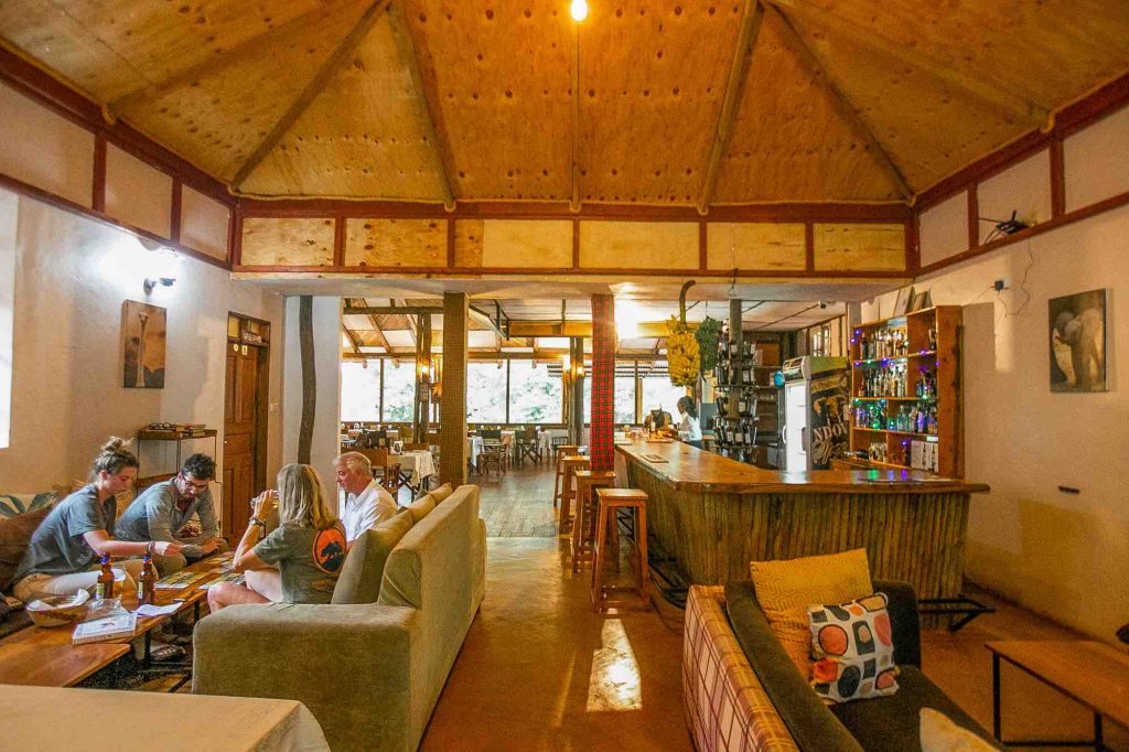 EILEEN'S TREES INN  lodge