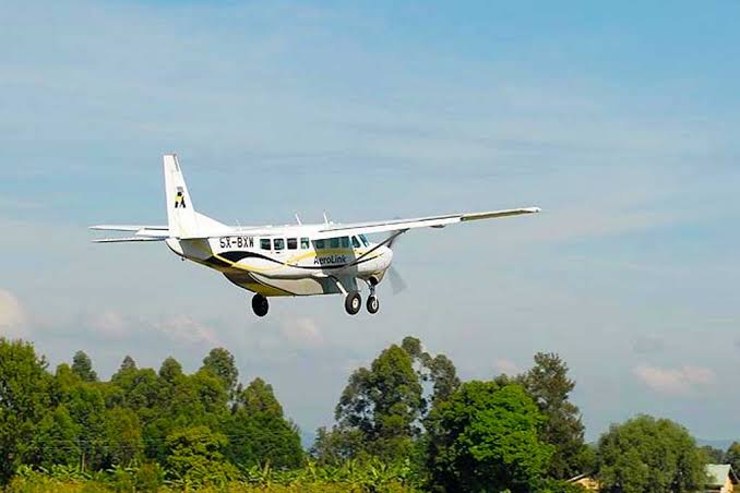  Scenic Flight to Kisoro and Lake Mutanda Experience