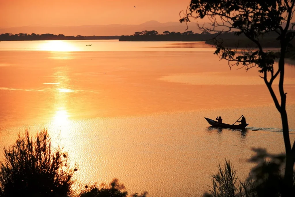 Mutanda lake resort