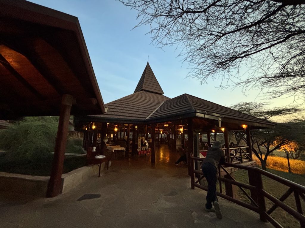  Samburu Simba Lodge